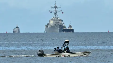 El despliegue estadounidense en el Caribe consta de siete buques de guerra, a los que se sumará el portaaviones Gerald R. Ford, el más grande del mundo.