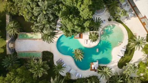 Chablé Yucatán, santuario de bienestar en la selva maya, combina lujo y tradiciones mayas. Elegido por segundo año como el Mejor Hotel de Norteamérica