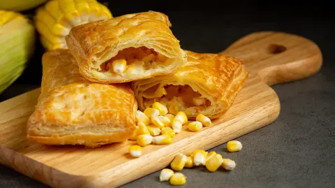 corn baked pie ready to eat