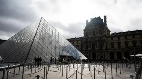Museo del Louvre en Francia, París. Foto: AFP