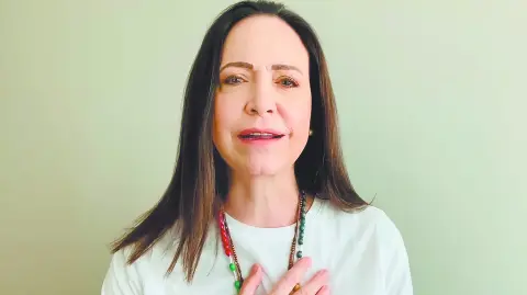 Descripción automática