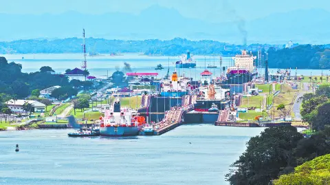 Descripción automática