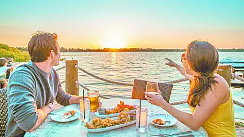 En Polk, los turistas combinan diversión en parques, lagos, museos y jardines, con actividades al aire libre y propuestas para todas las edades.