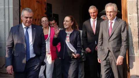 La presidenta Claudia Sheinbaum tras su reunión con CMN.