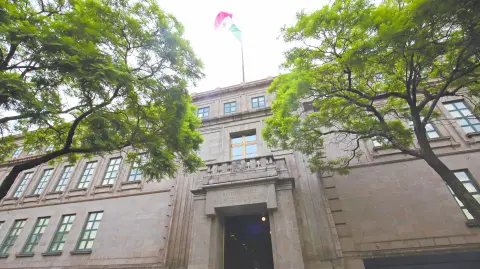 Descripción automática