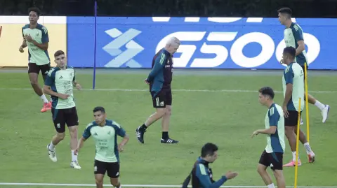 Restan seis meses para que el Tri descifre un enigma tricontinental que no ocurría desde la fase de grupos del Mundial 2006.