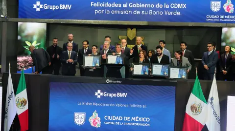 La capital colocó un Bono Verde por 3,000 millones de pesos con calificación Triple A para financiar dos nuevas líneas de Cablebús.