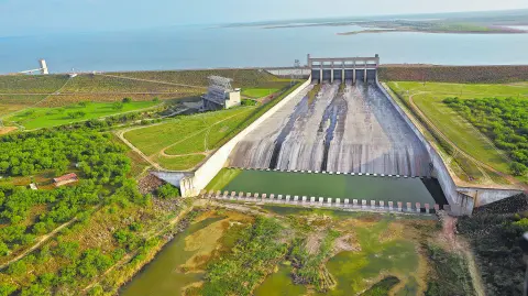 Descripción automática