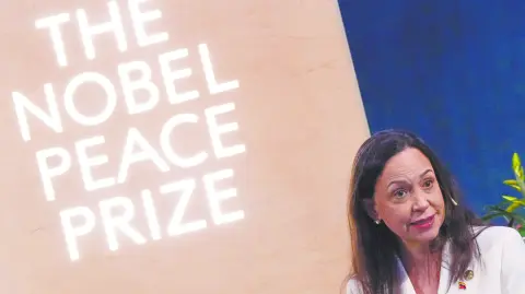 Descripción automática