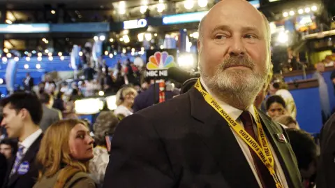 El presidente estadounidense, Donald Trump, afirmó este lunes que las muertes del director Rob Reiner y su esposa, investigadas por la policía como "aparente homicidio", fueron resultado de la "furibunda obsesión" del célebre cineasta en su contra.