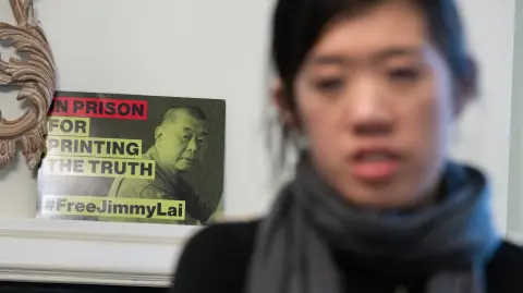 Claire Lai, hija del editor y activista por la democracia de Hong Kong encarcelado Jimmy Lai.