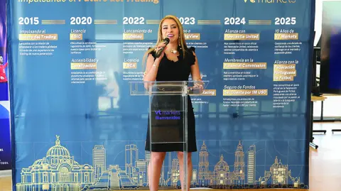 INAUGURACION DE OFICINAS VT MARKETS . FOTO : HUGO SALAZAR / EL ECONOMISTA .