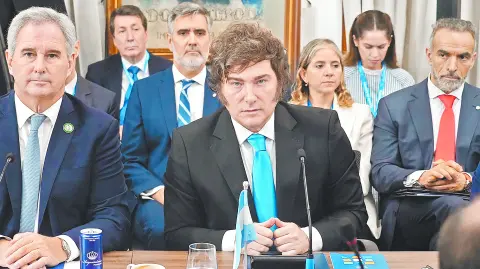 Descripción automática