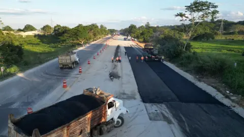 Gacetilla AMPLIACIÓN DE CARRETERA MACUSPANA-ESCÁRCEGA