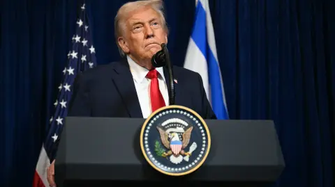 El presidente Donald Trump en conferencia de prensa el lunes 29 de diciembre. Foto: AFP