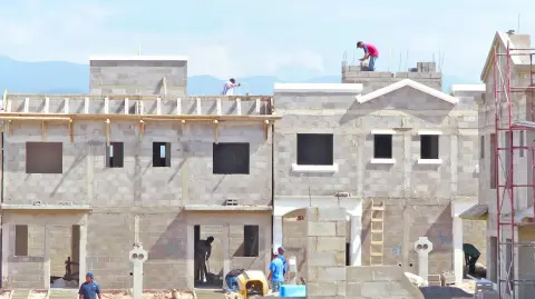 Descripción automática