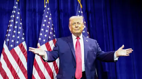 U.S. President Donald Trump gestures as he arrives to address House Republicans at their annual issues conference retreat, at the Kennedy Center, renamed the Trump-Kennedy Center by the Trump-appointed board of directors, in Washington, D.C., U.S., January 6, 2026. REUTERS/Kevin Lamarque