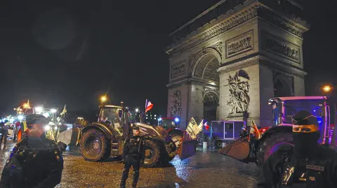 Descripción automática