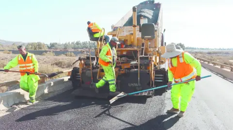 Descripción automática