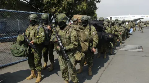 Defensa de Ecuador refuerza la seguridad en el occidente del país con un amplio despliegue militar basado en inteligencia estratégica.