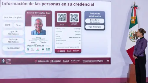 El Gobierno de México anunció la mañana de este martes el inicio de una nueva etapa para la credencialización del Servicio Universal de Salud, un mecanismo que busca garantizar el acceso gratuito y universal a la atención médica.

Para más información del tema, visita: https://www.eleconomista.com.mx/politica/sheinbaum-presenta-credencial-servicio-universal-salud-servira-20260120-796130.html
Twitter: https://twitter.com/eleconomista   
Sitio web: https://www.eleconomista.com.mx/   
Facebook: https://www.facebook.com/ElEconomista.mx   
 
#ElEconomista  #EETV