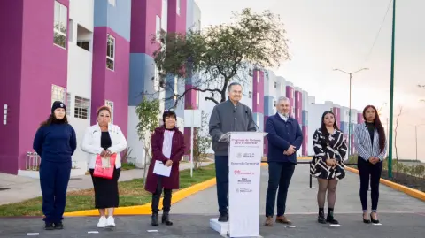 Entrega de vivienda del Infonavit en Michoacán