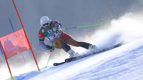 Mexico's Hubertus von Hohenlohe competes in the men's giant slalom qualification race as part of the 2013 Ski World Championships in Reiteralm, Austria on February 14, 2013. AFP PHOTO / ALEXANDER KLEIN (Photo by ALEXANDER KLEIN / AFP)