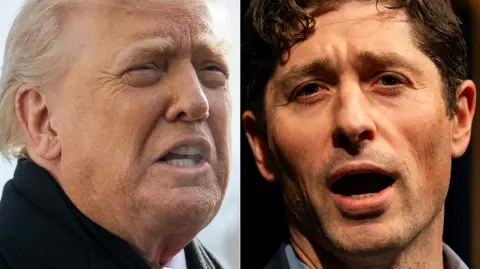 El presidente estadounidense, Donald Trump, acusó este miércoles al alcalde de Mineápolis, Jacob Frey, de "jugar con fuego" al negarse a aplicar las leyes federales de inmigración, en medio de una fuerte tensión en la ciudad tras la muerte de dos manifestantes.

Para más información del tema, visita: https://www.eleconomista.com.mx/internacionales/trump-acusa-alcalde-mineapolis-jugar-fuego-aplicar-leyes-inmigracion-20260128-797332.html

¡Síguenos en nuestras redes sociales para mantenerte informado!

Twitter: https://twitter.com/eleconomista 
Facebook: https://www.facebook.com/ElEconomista.mx
Instagram: https://www.instagram.com/eleconomistamx
LinkedIn: https://www.linkedin.com/company/el-economista/

#ElEconomista #EETV