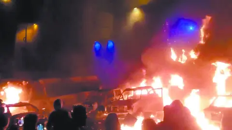 Descripción automática