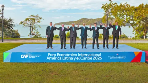 Descripción automática