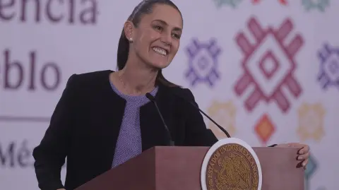 La presidenta incluso bromeó con la prensa sobre la posibilidad de celebrar la fecha con tamales y un recorrido en el tren, en alusión al Día de la Candelaria.