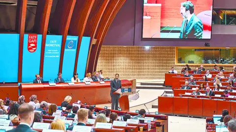 Descripción automática