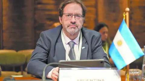 Descripción automática