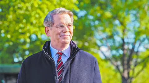 Descripción automática