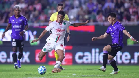 Chivas venció al Mazatlán.