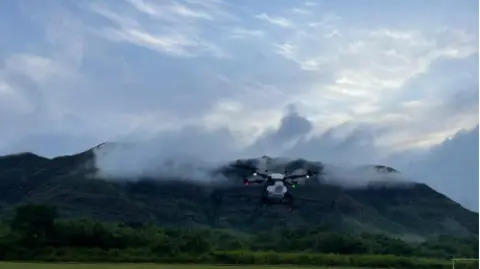 Desde su llegada al poder en 2022, Petro implementó una política de "paz total" para desmovilizar a todos los grupos armados del país mediante el diálogo.