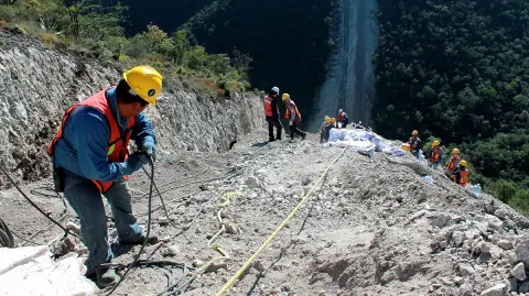 Sistema Naranjos – El Sauz.