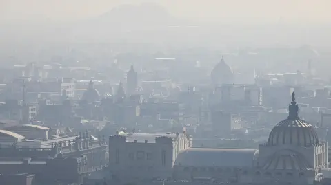 Contingencia ambiental por ozono en la Ciudad de México.