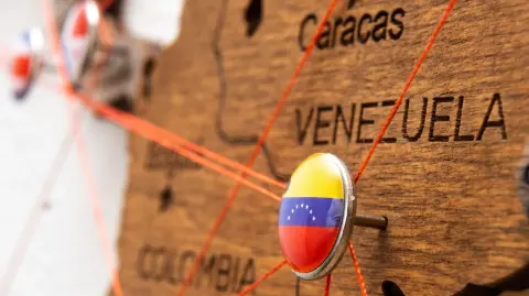 La portavoz ‌del FMI, Julie Kozack, dijo que el ​FMI sigue vigilando la evolución de la situación en ​Venezuela, a pesar de haber suspendido sus relaciones con Caracas en 2019.