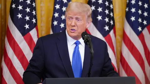 US President Donald Trump speaks at an event honoring Bay of Pigs veterans in the East Room of the White House in Washington, DC on September 23, 2020. (Photo by MANDEL NGAN / AFP)