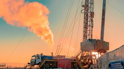 Planta de perforación de petróleo y gas en el círculo polar ártico. Vladimir