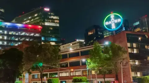 Oficinas corporativas de Bayer en México.