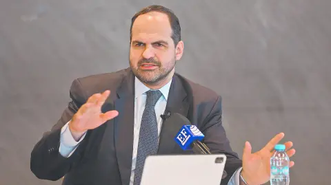 Texto alternativo automático