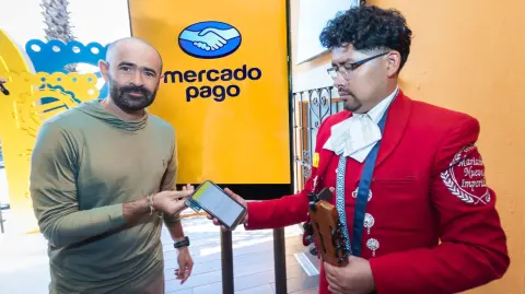 Poit Tap permitirá que más pymes acepten pagos digitales.