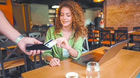 Texto alternativo automático