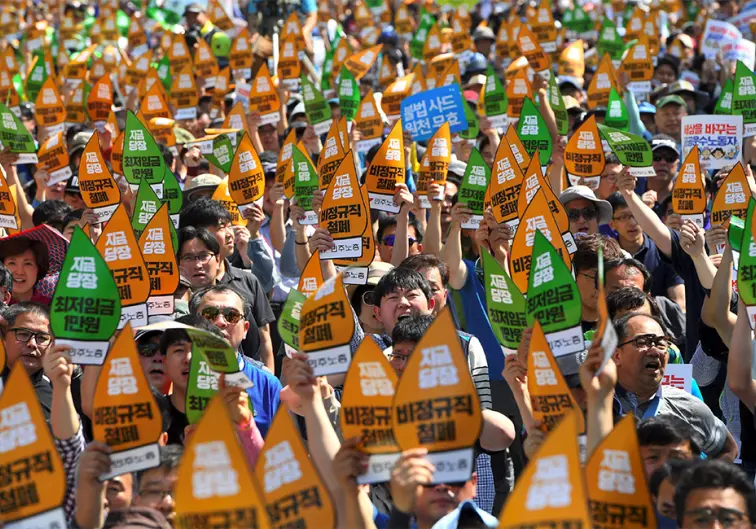 El mundo marcha por el Día Internacional del Trabajo