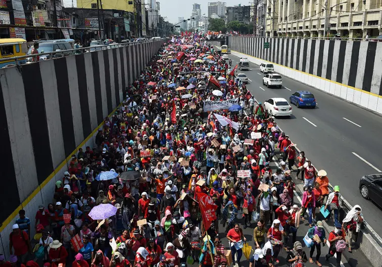 El mundo marcha por el Día Internacional del Trabajo