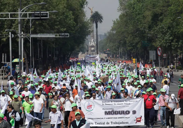 El mundo marcha por el Día Internacional del Trabajo