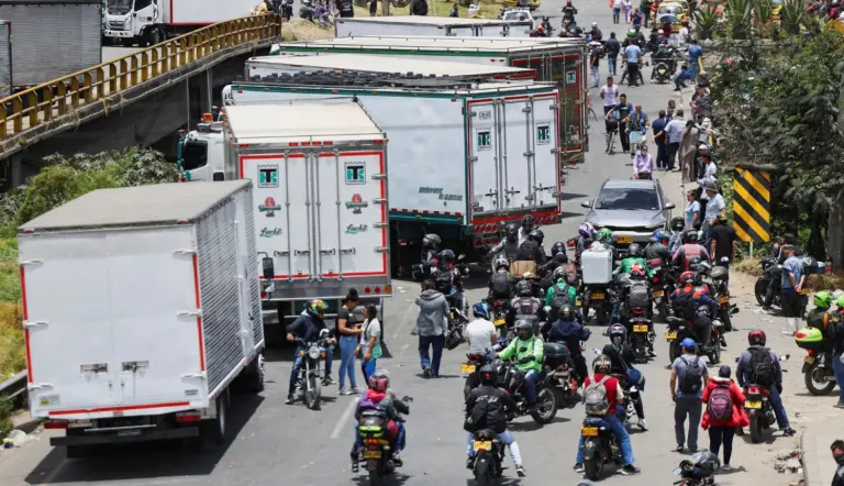 Protesta de transportistas y agricultores