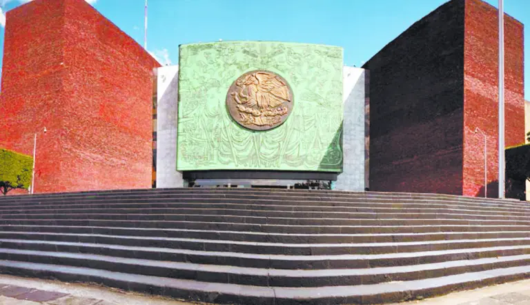 main image